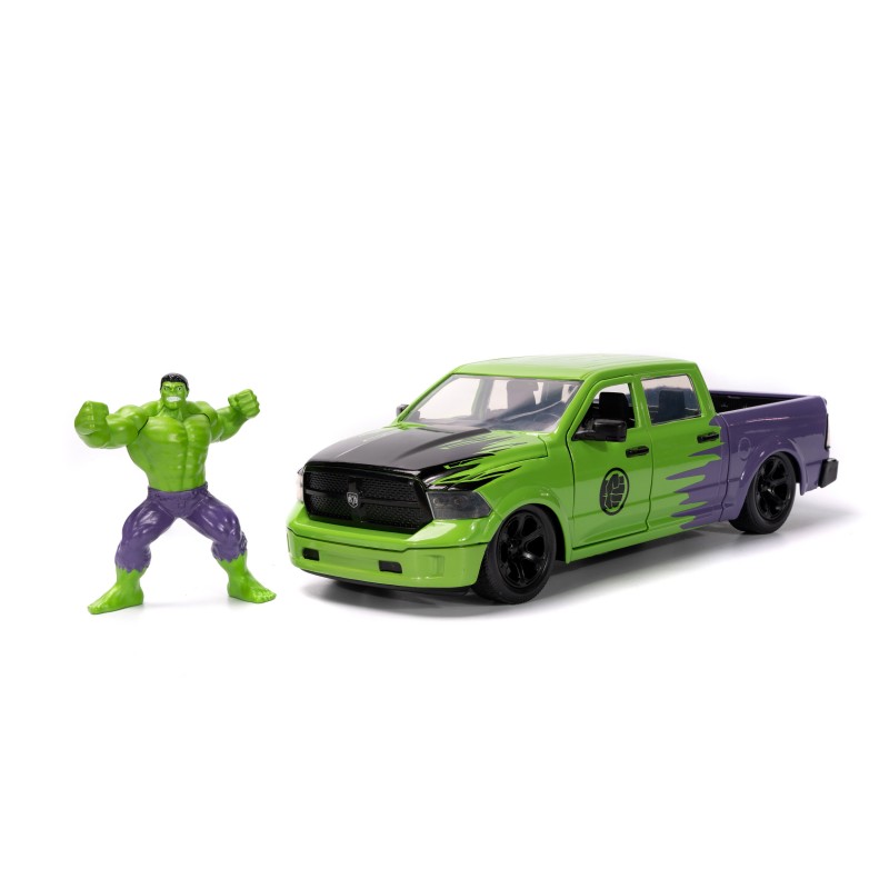 Dodge Ram 1500 W/ Hulk Figure MARVEL 2014